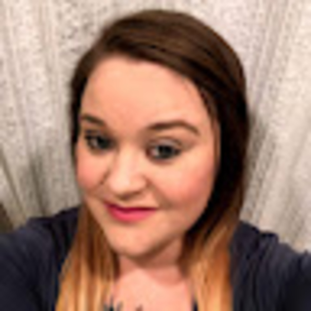Meet your Posher, Kelly